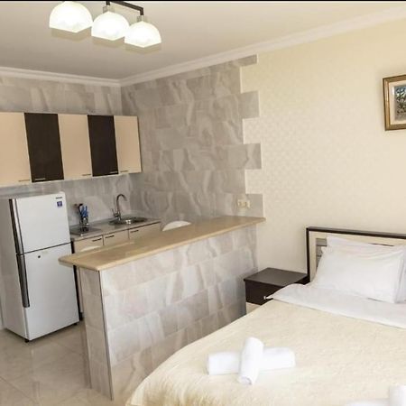 Apartment Orbi Lux Батуми Экстерьер фото