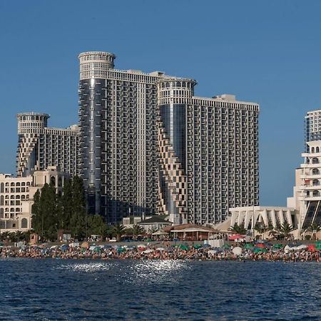 Apartment Orbi Lux Батуми Экстерьер фото