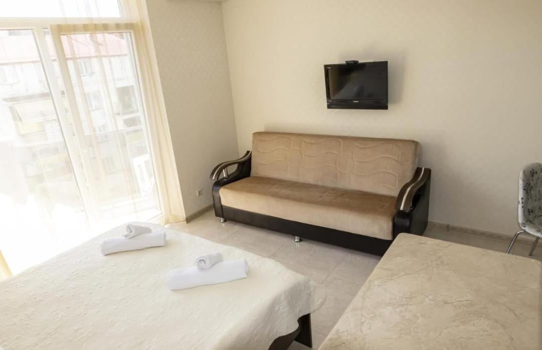 Apartment Orbi Lux Батуми Экстерьер фото