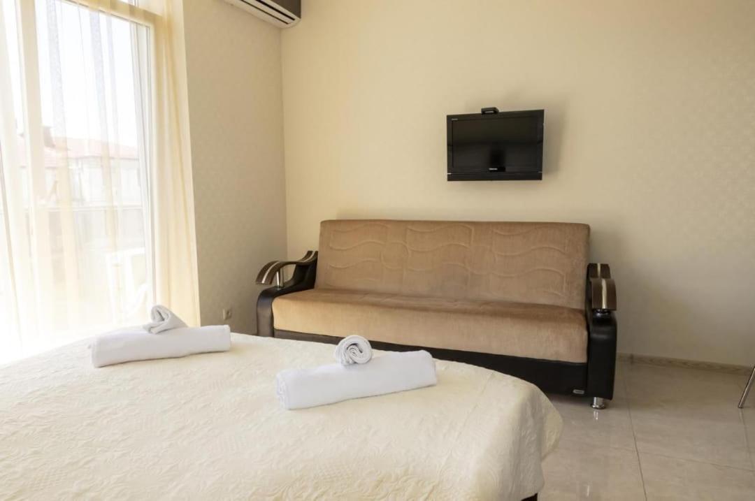 Apartment Orbi Lux Батуми Экстерьер фото